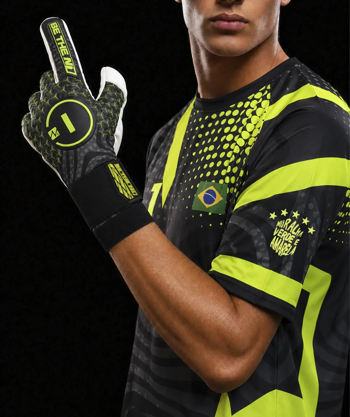 Luva de Goleiro N1 Scorpius 2.0 Brasil