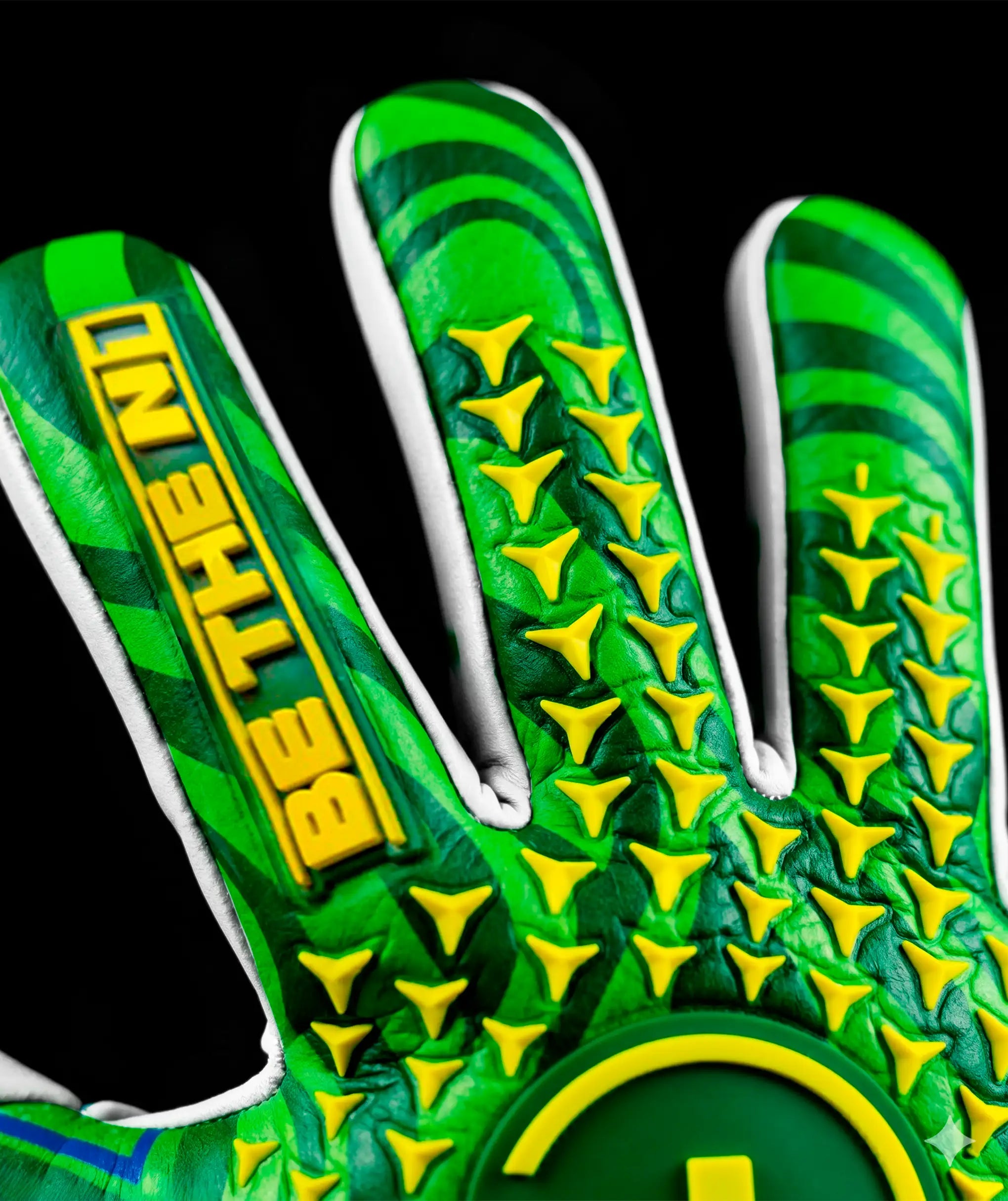 Luva de Goleiro N1 Scorpius 2.0 Brasil Verde