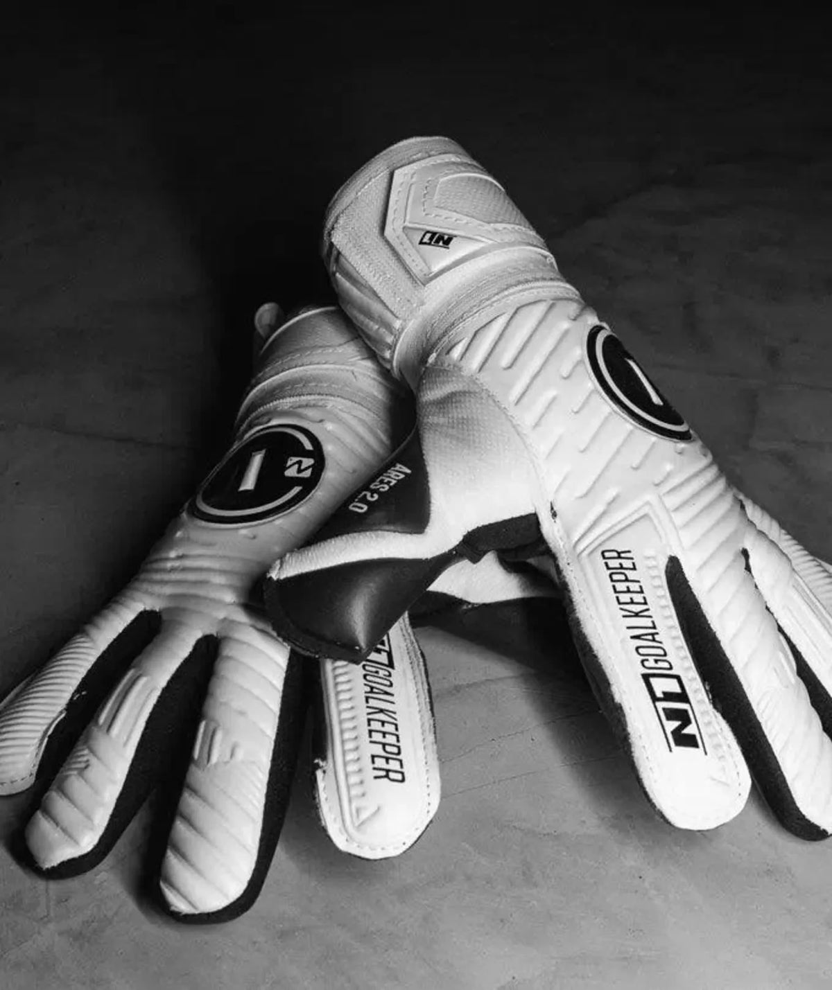 Luva de Goleiro Profissional N1 Infantil