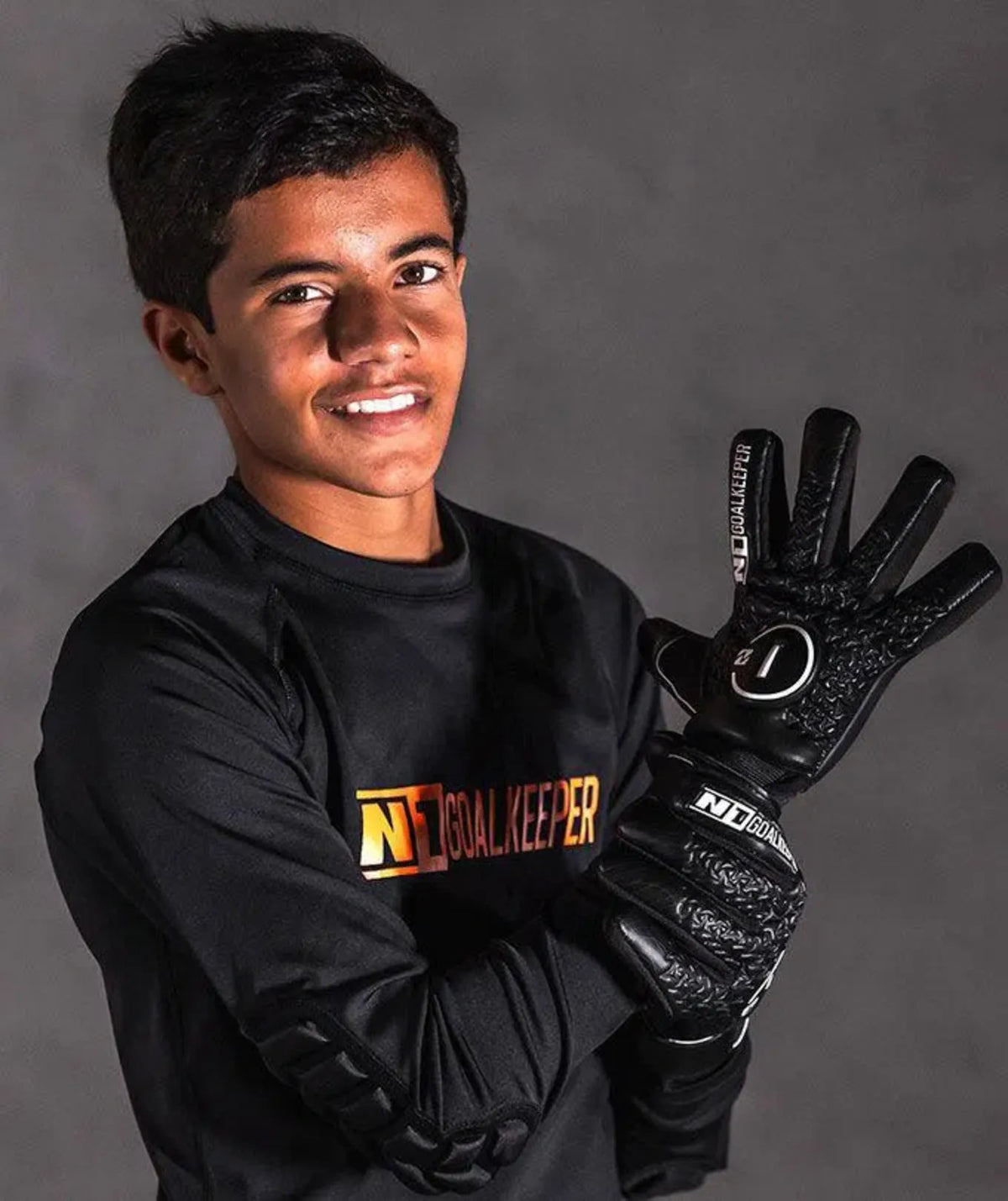 Luva de Goleiro Profissional N1 Kids 2.0