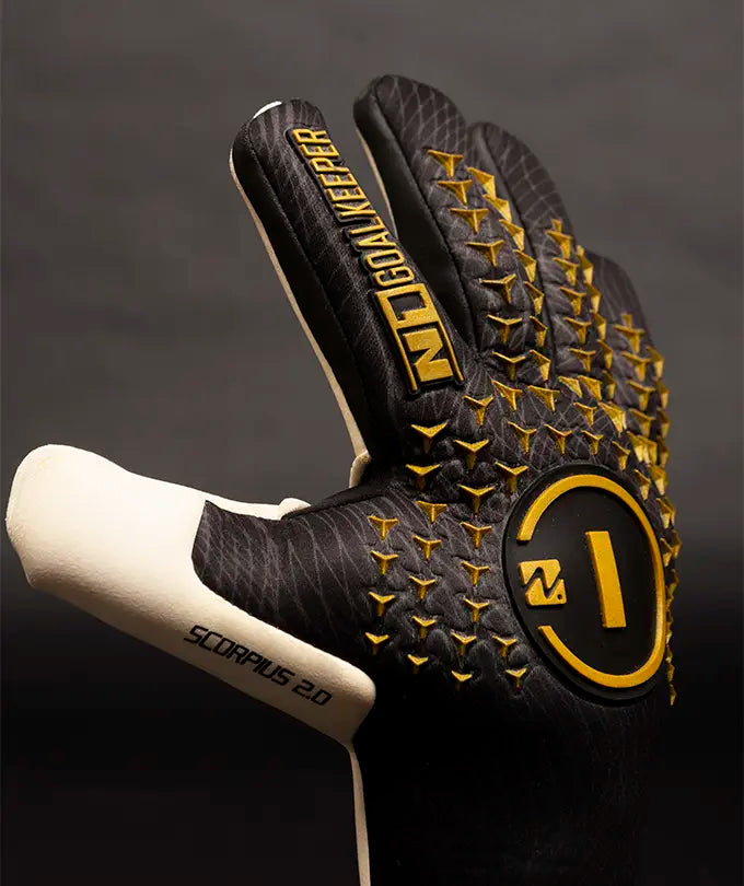 Luva de Goleiro Profissional N1 Scorpius 2.0 Golden Black