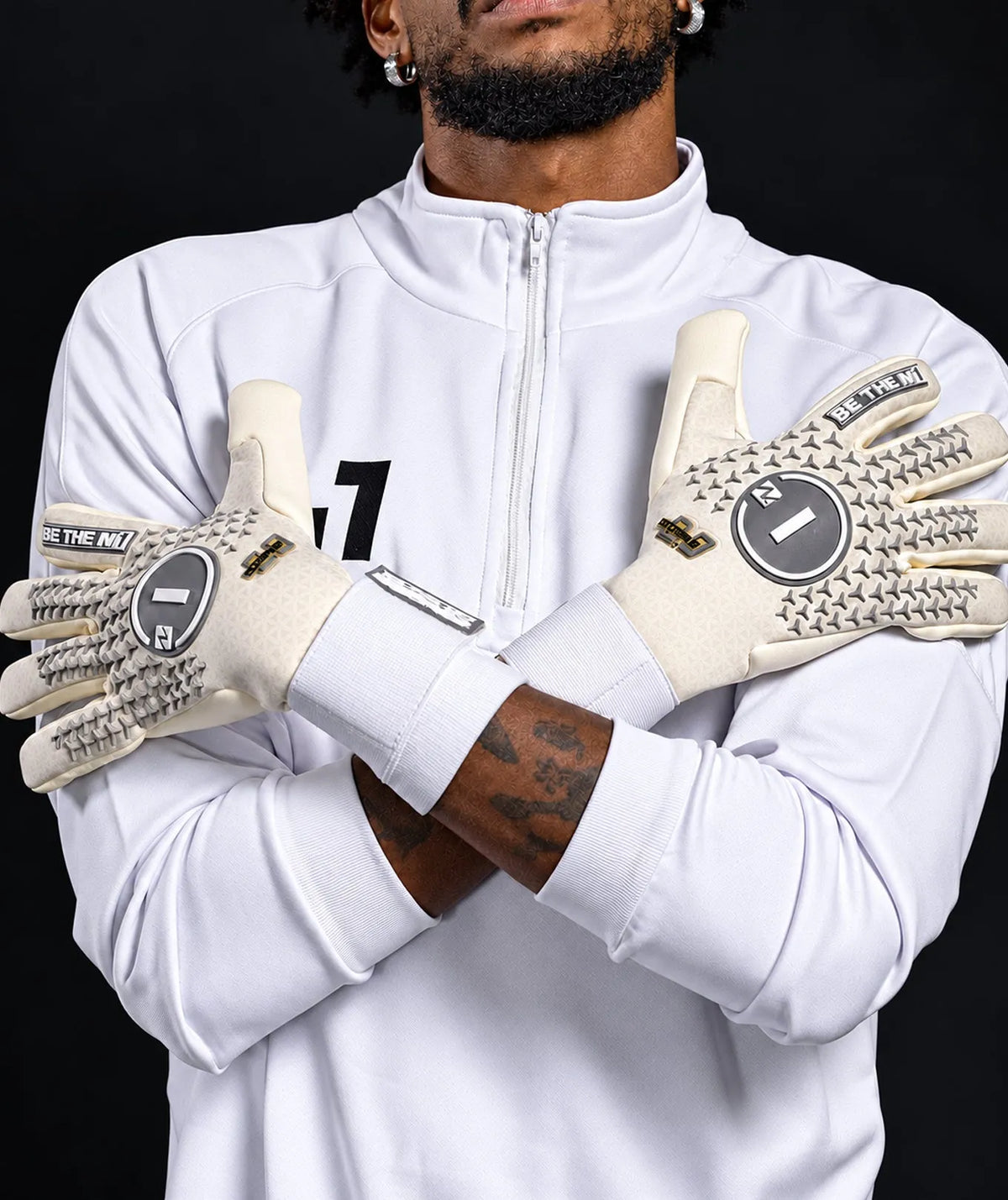Luva de Goleiro Profissional N1 Scorpius 2.0 New Collection