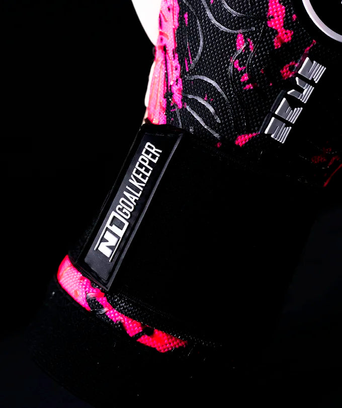 Luva de Goleiro Profissional N1 Zeus 2.0