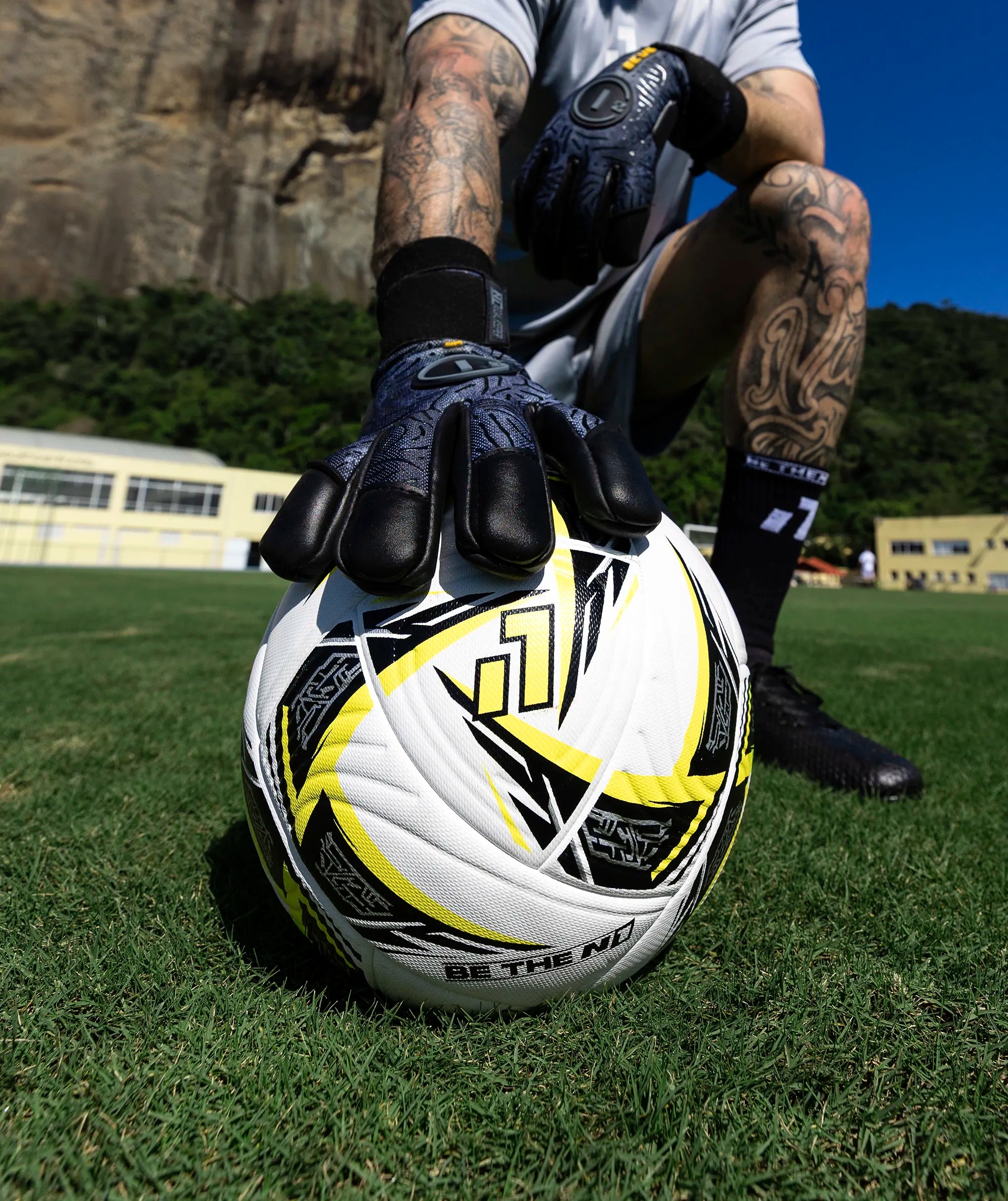 Bola de Futebol Katana Edge | Bola Híbrida para Jogo