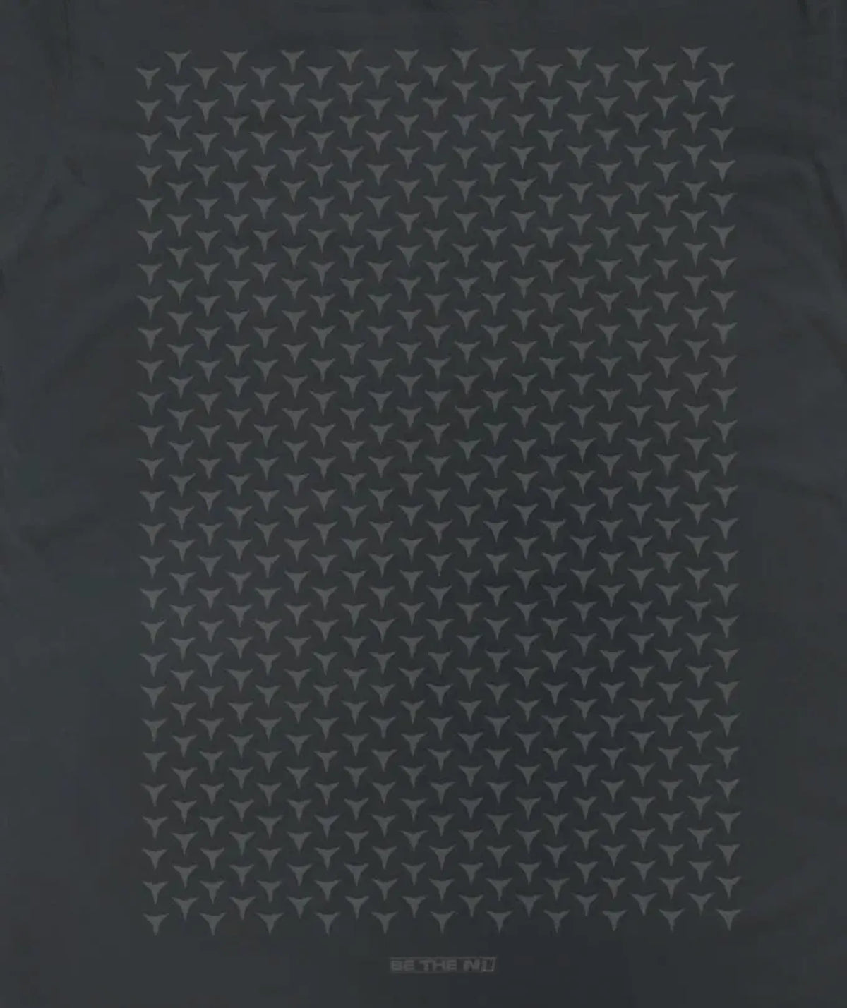 Camiseta N1 Spikes Preta Estonada