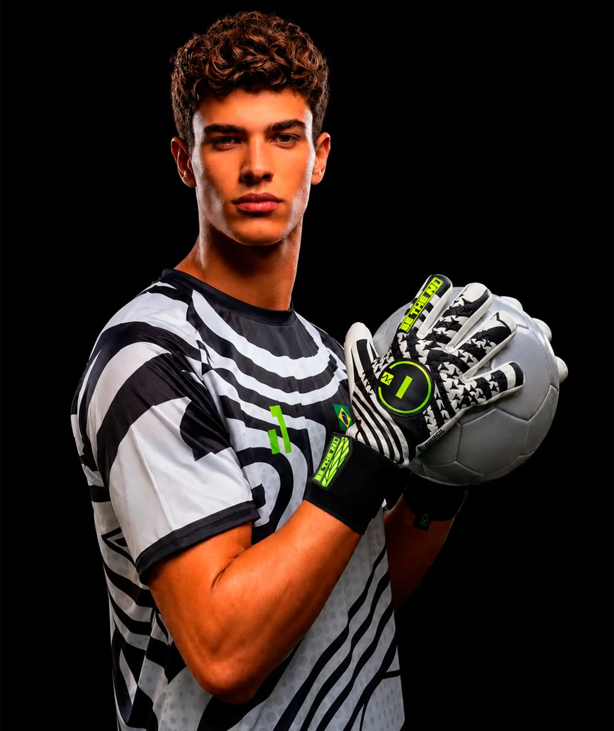 Luva de Goleiro N1 Scorpius 2.0 Brasil