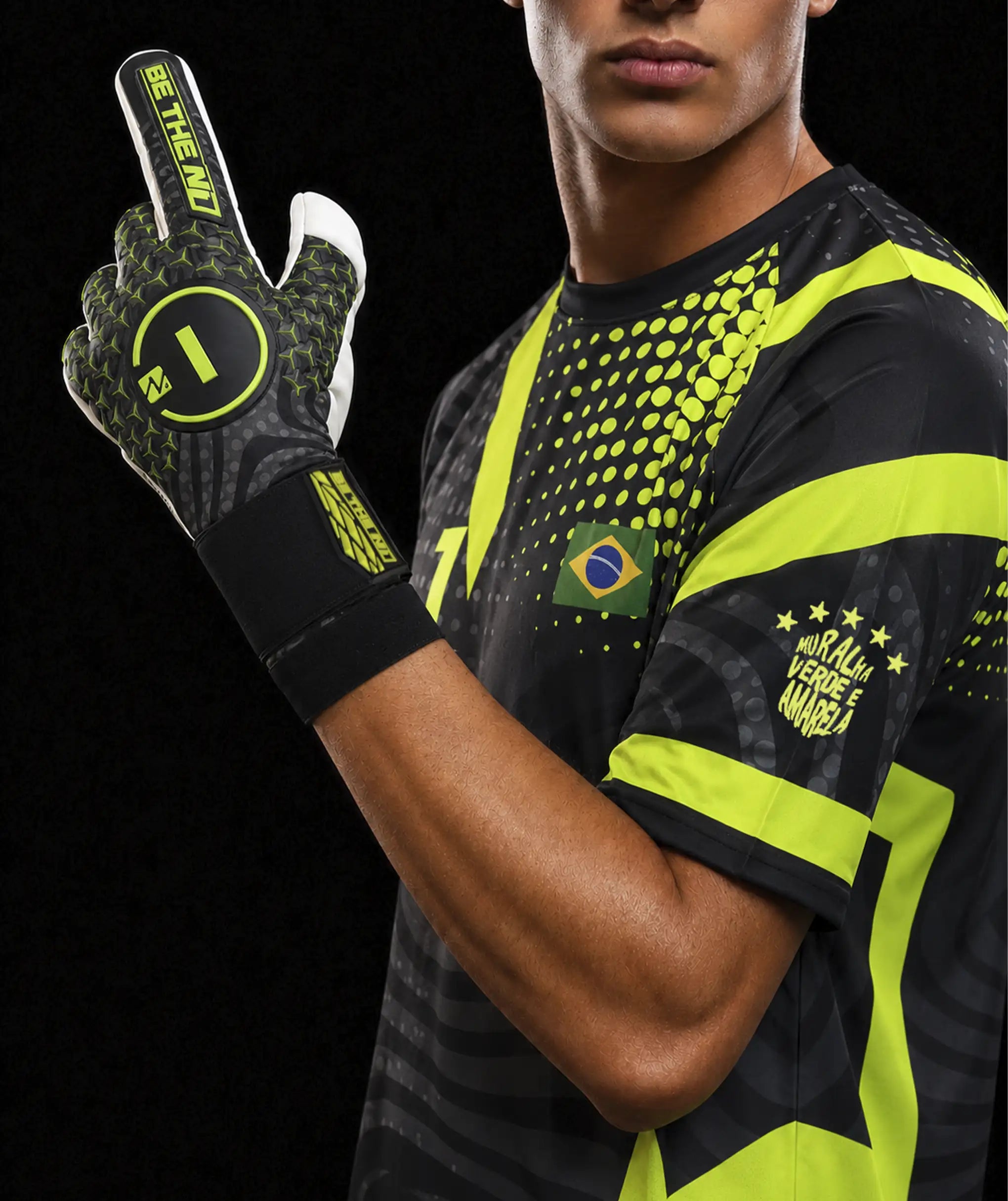 Luva de Goleiro N1 Scorpius 2.0 Brasil Preto