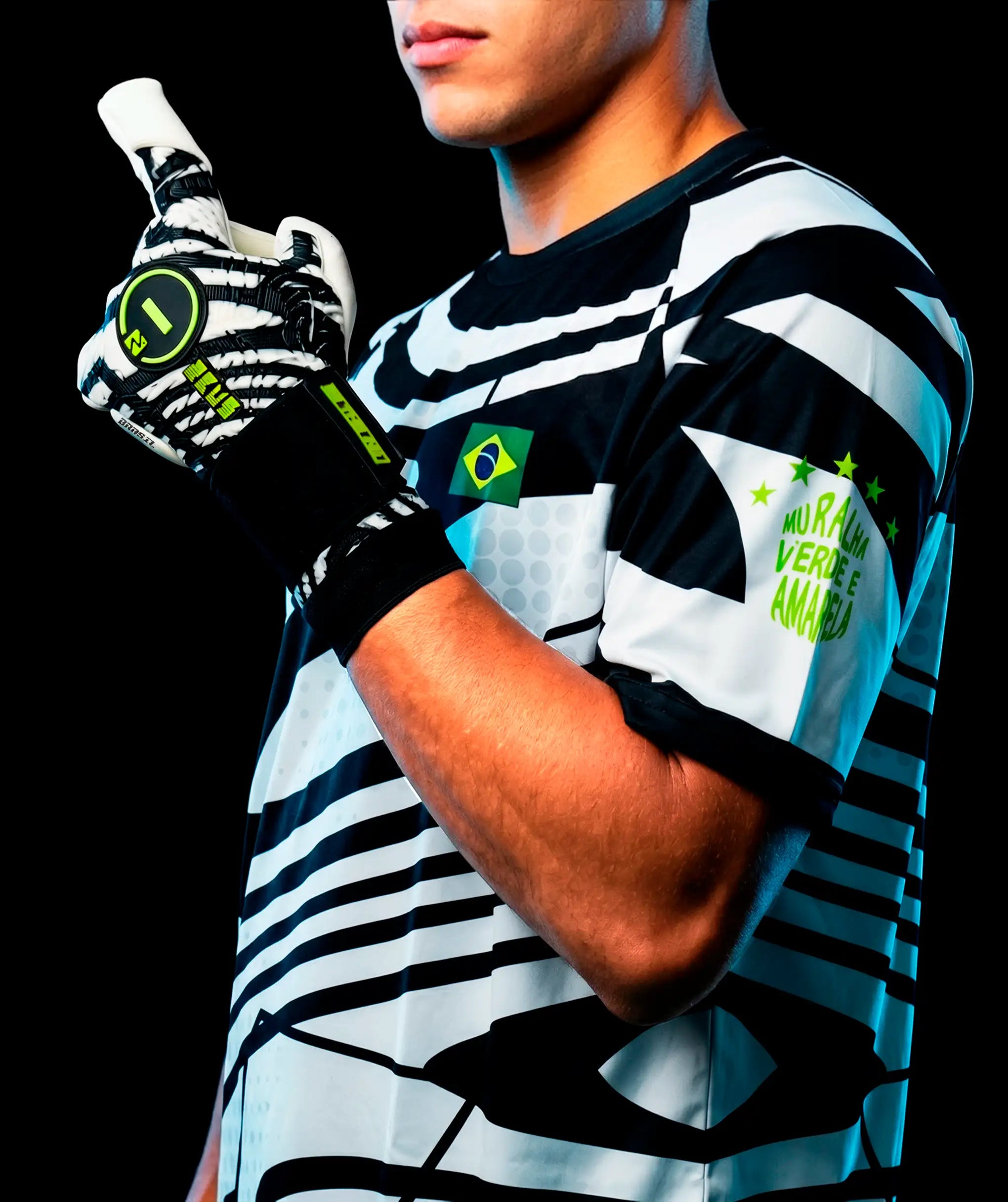 Luva de Goleiro N1 Zeus 2.0 Brasil Branco