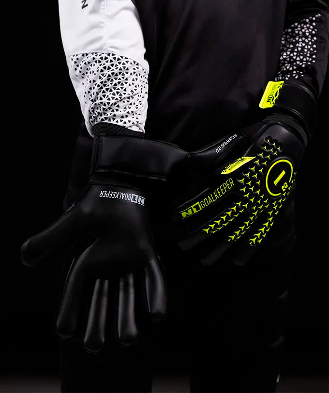 Luva de Goleiro Profissional N1 Infantil