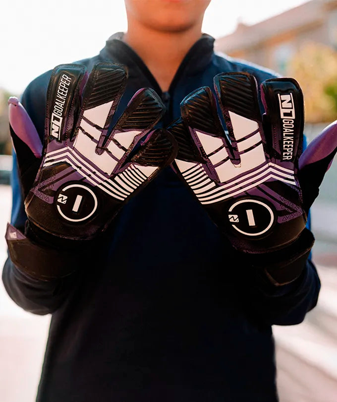 Luva de Goleiro Profissional N1 Infantil