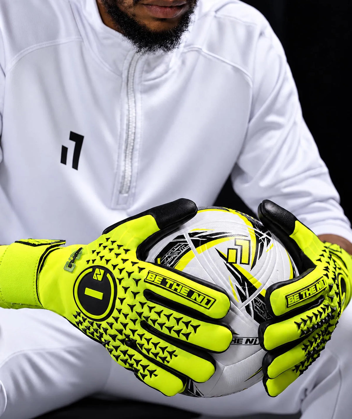 Luva de Goleiro Profissional N1 Scorpius 2.0 New Collection