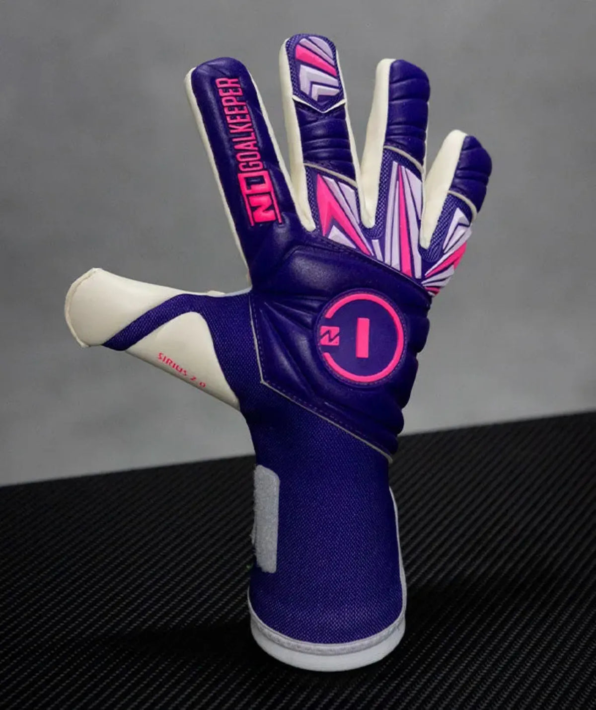 Luva de Goleiro Profissional N1 Sirius 2.0