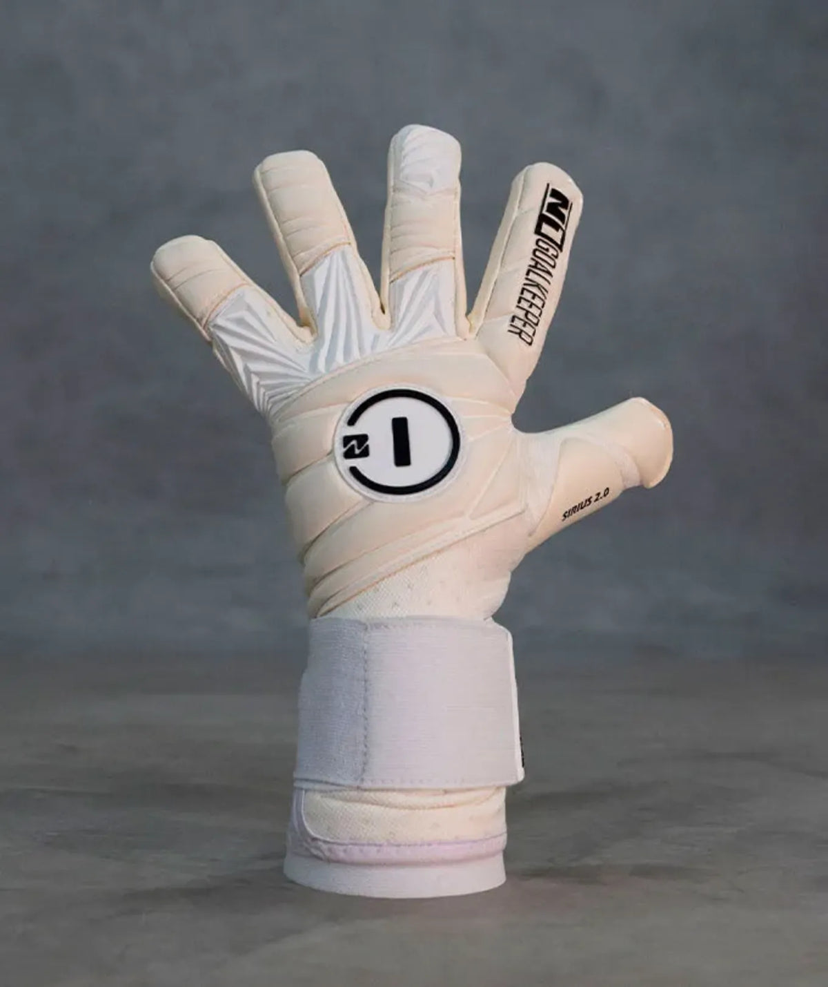 Luva de Goleiro Profissional N1 Sirius 2.0