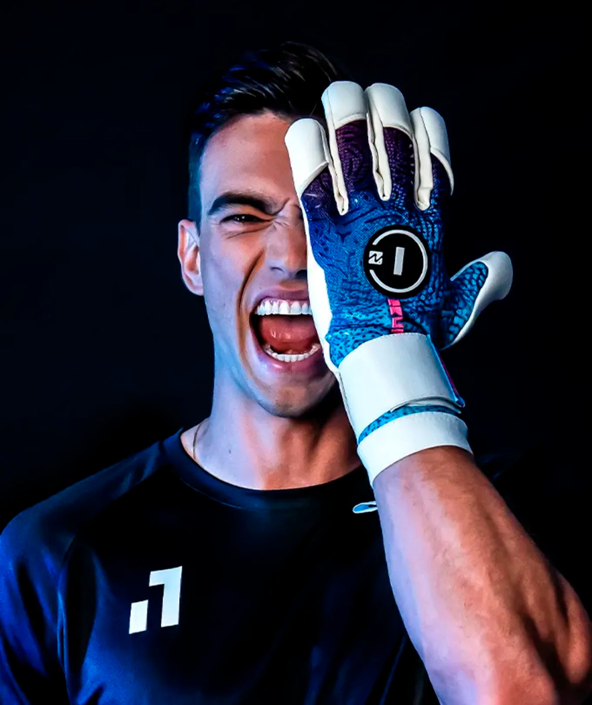 Luva de Goleiro Profissional N1 Zeus 2.0